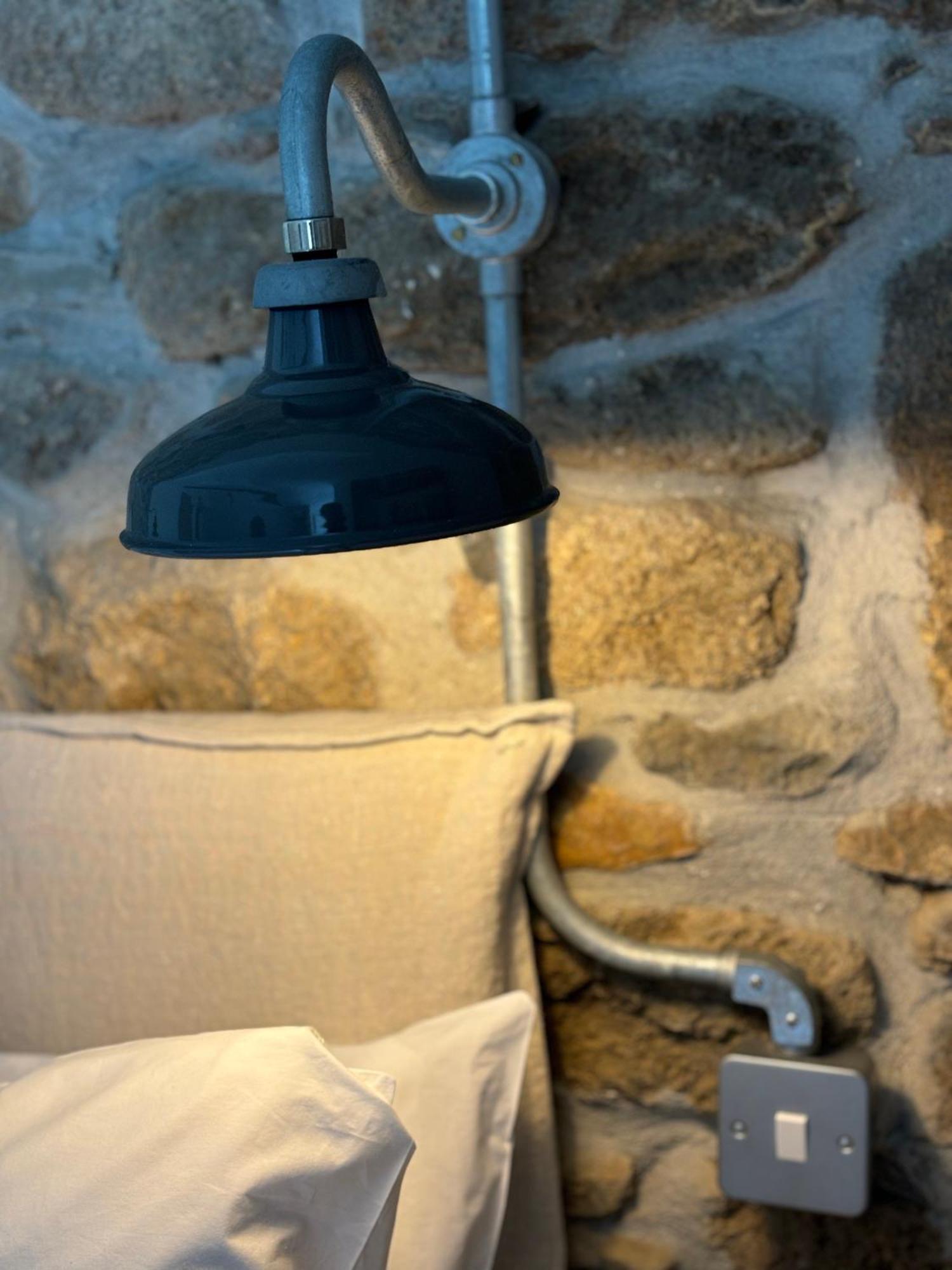 The Old Gallery - Charming Coastal Escape For Two Маузел Екстер'єр фото